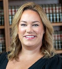 Lauren Henderson Headshot